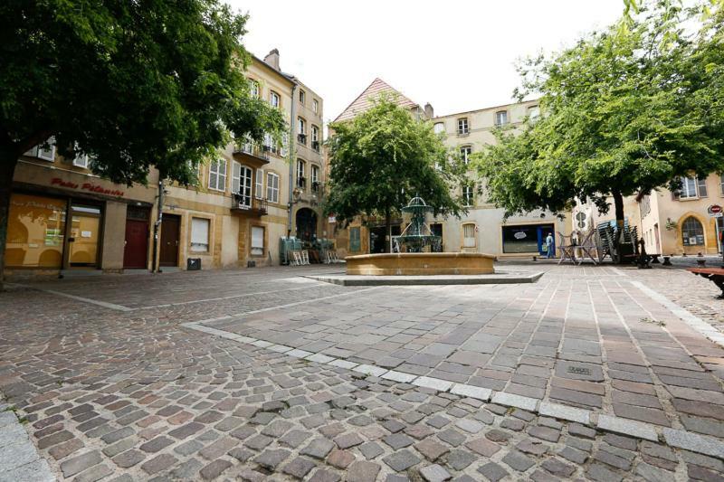Appartement Jeanne D'Arc Metz Exterior photo